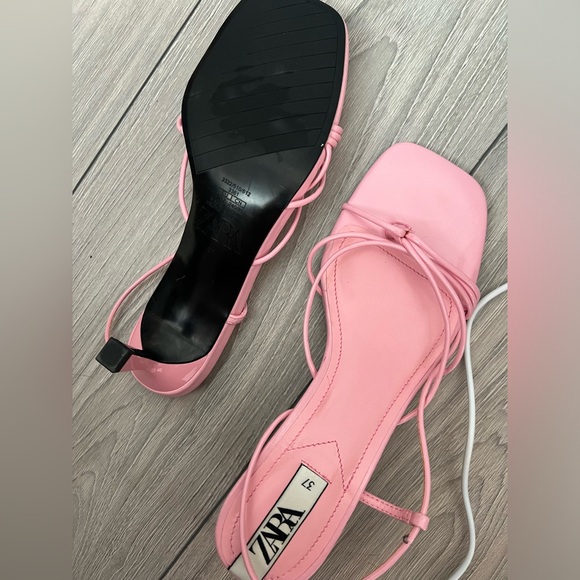 Zara heels - Picture 2 of 3